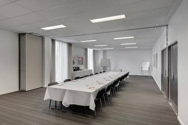 Travelodge Hotel Melbourne Docklands