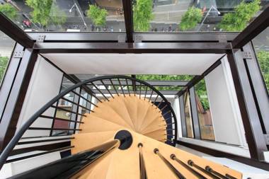 Paramount Apartments Melbourne