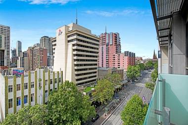 Melbourne CBD Central Apartment Hotel