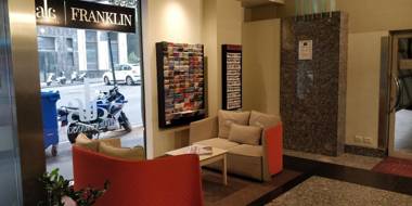 Nova Stargate Apartment Hotel