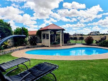 Werribee Park Motor Inn