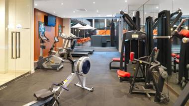 Oaks Melbourne on Collins Hotel