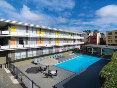 Quality Hotel Carlton