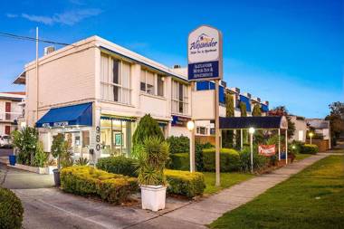 Alexander Motor Inn