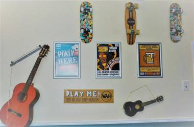 Pint On Punt Backpackers