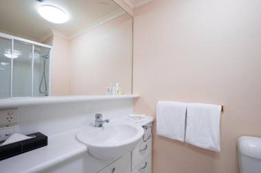 HarbourView Apartment Hotel (now Arrow on Spencer)