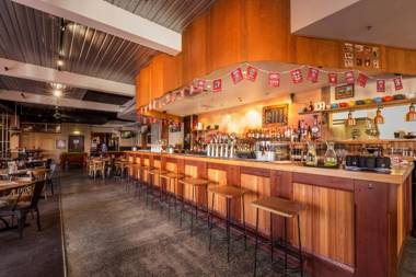 Summer House Melbourne Backpackers