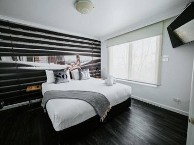 SoYa Apartment Hotel