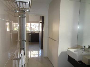 North Melbourne Retreat