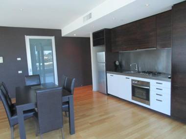 Harbour Escape Apartments Docklands