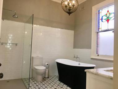 94 Highett - Inner City Period Home