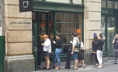 StayCentral - Little Paris CBD Melbourne