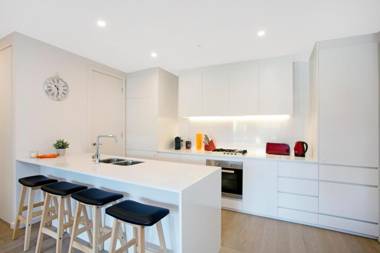 ☆ Heart of St Kilda ☆ Infinity Pool+Parking+WIFI