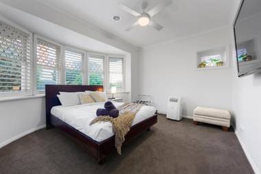 StayCentral - Rosanna Luxurious Mansion