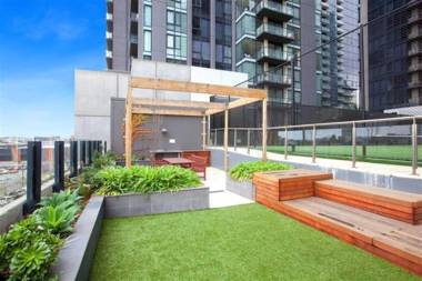 ReadySet Apartments at Sentinel