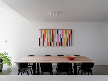 BOUTIQUE STAYS - Woodfin House