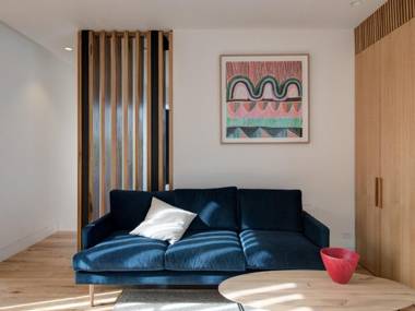 BOUTIQUE STAYS - Woodfin House