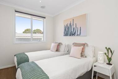 BOUTIQUE STAYS - The Richardson