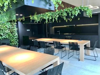 ReadySet Apartments on Rose Lane