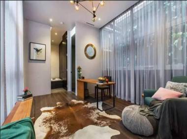 ReadySet Apartments at Glasshouse