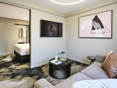 Melbourne City Apartment Hotel