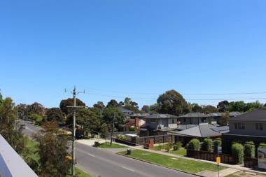 StayCentral - Heidelberg Heights Penthouse