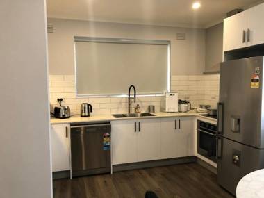 Kings Inn - Mount Waverley