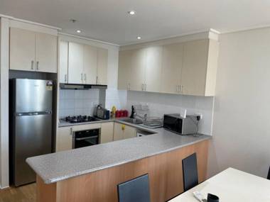 Readyset Apartments at Dockside