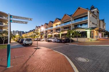 Dolphin Quay Apartments