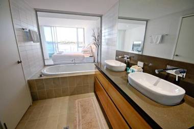 Seapoint 102