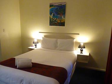 International Lodge Motel