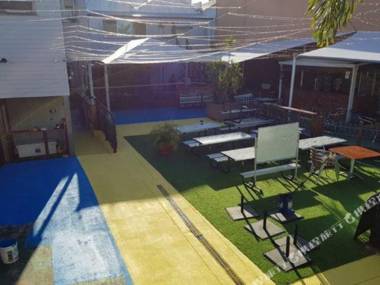 McGuire's CBD Hotel