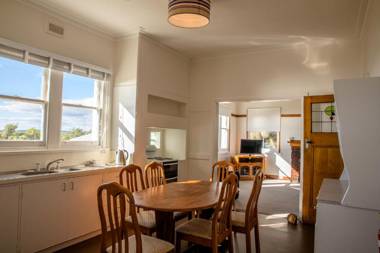 Low Head Pilot Station