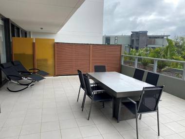 LORNE CHALET APARTMENT 36 - Central Location