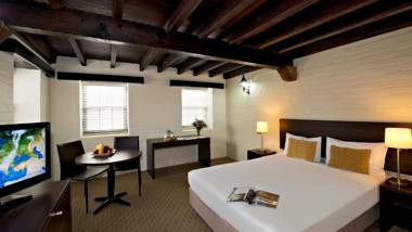 Leisure Inn Penny Royal Hotel & Apartments