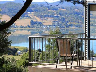 Tamar Ridge Apartments