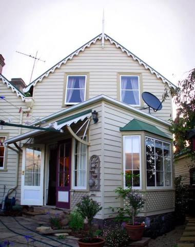 Ellie's Place on City Park