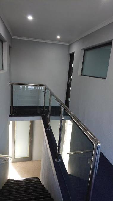 Youngtown Executive Apartments - Host RNR Apartments