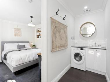 Bluestone Cottage Launceston-hosted by: LAbode