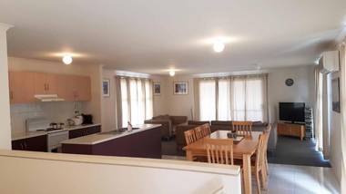 Bayview Beach House Apartment No 2