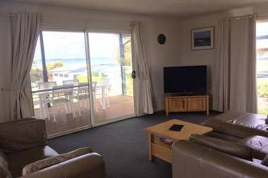 Bayview Beach House Apartment No 1