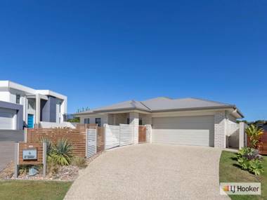 SALTY PAUSE @ BONDI HOUSE