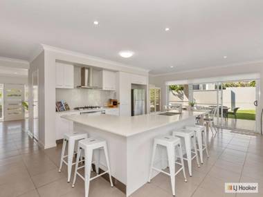 SALTY PAUSE @ BONDI HOUSE