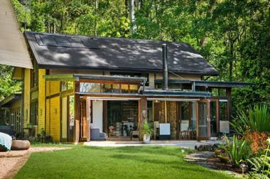 Lyra - Kangaroo Valley