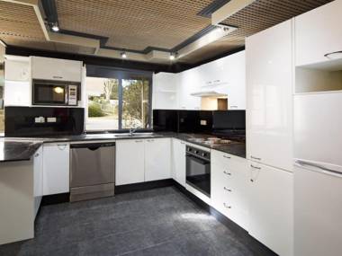 Alpine Mountain View 39 - Ground Floor 3 Bedroom Unit