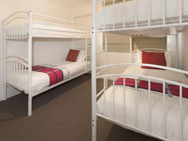 Northview 2 - 9 Clyde Street Jindabyne