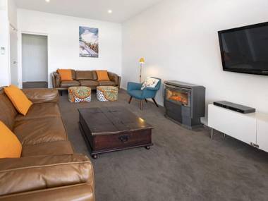 The Elements East - Jindabyne