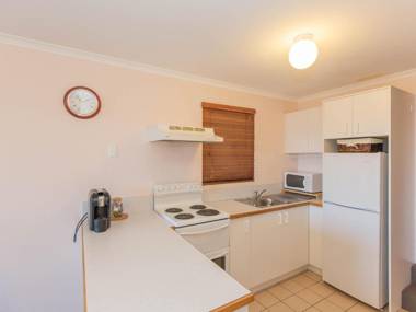 Cascades 13/3 Kurrajong Street