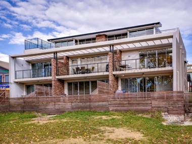 Edge 6/16 Clyde Street