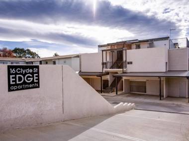 Edge 7/16 Clyde Street